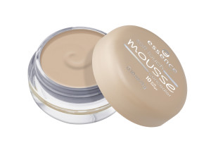 ess. soft touch mousse concealer